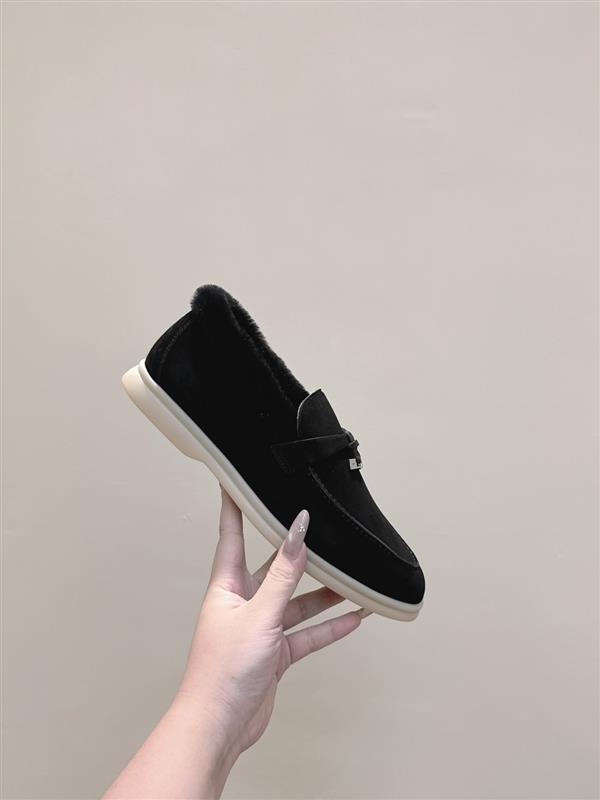 2025126104251395 440